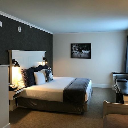 Village Hotel On Biltmore Estate Эшвилл Экстерьер фото