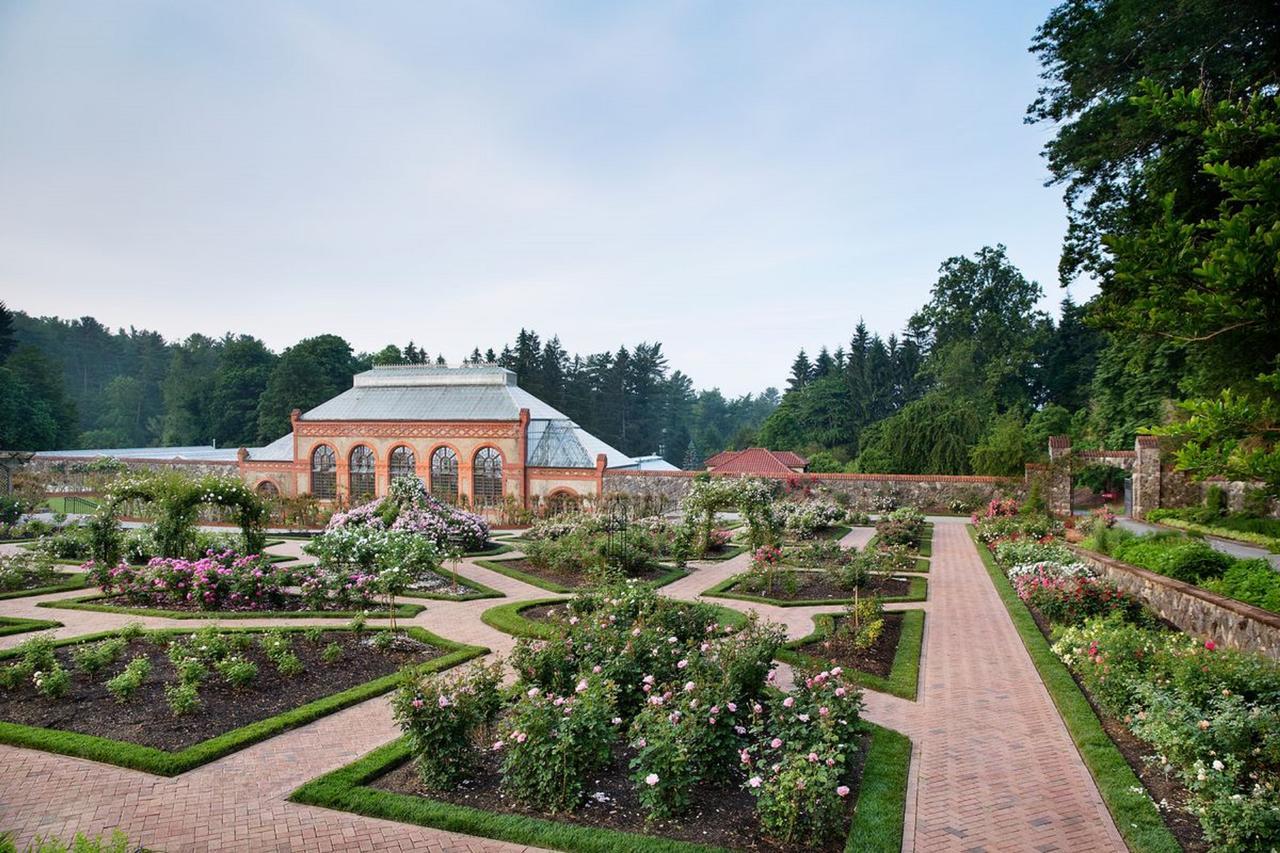 Village Hotel On Biltmore Estate Эшвилл Экстерьер фото