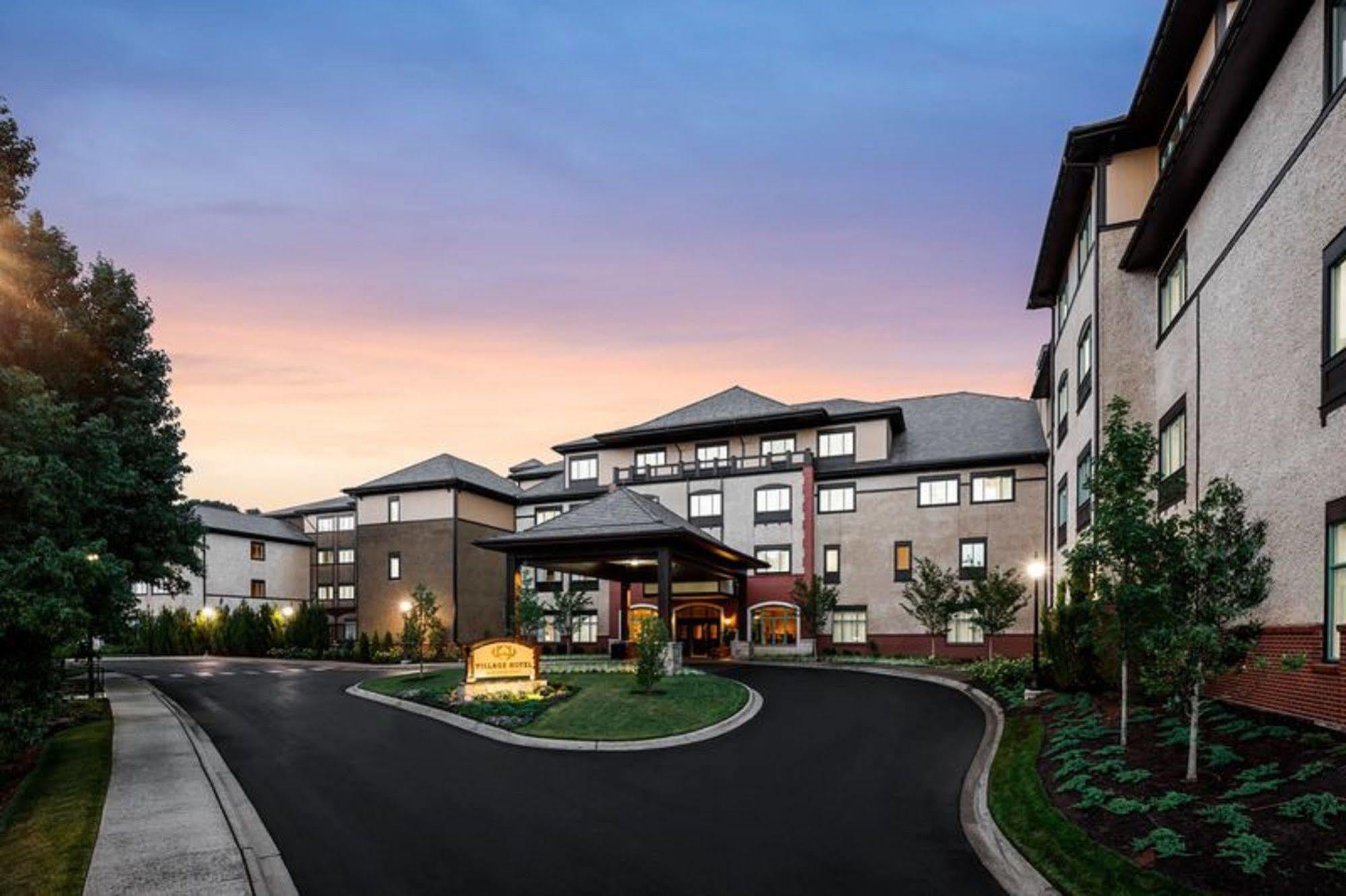Village Hotel On Biltmore Estate Эшвилл Экстерьер фото